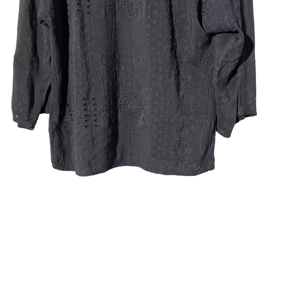 Johnny Was Womens Embroidered Top Round Neck Lightweight Tunic Size XS Black - Picture 9 of 10